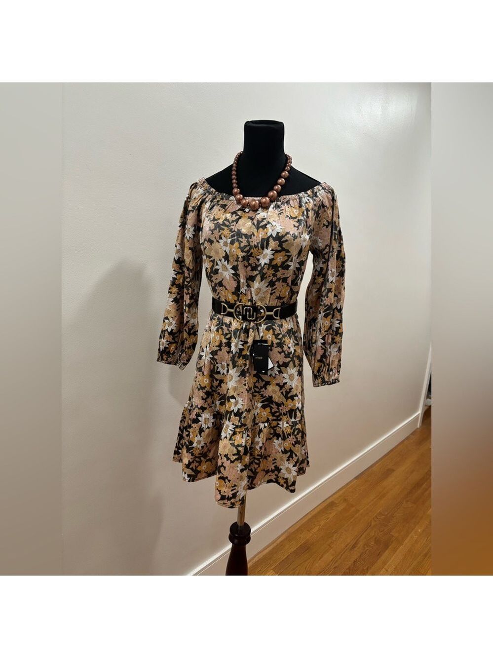 208. Off-Shoulder Floral Midi Dress in Black and Beige